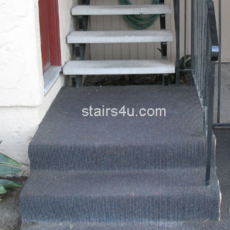 Outdoor Carpet On Concrete Stair, Outdoor Carpet For Concrete Steps